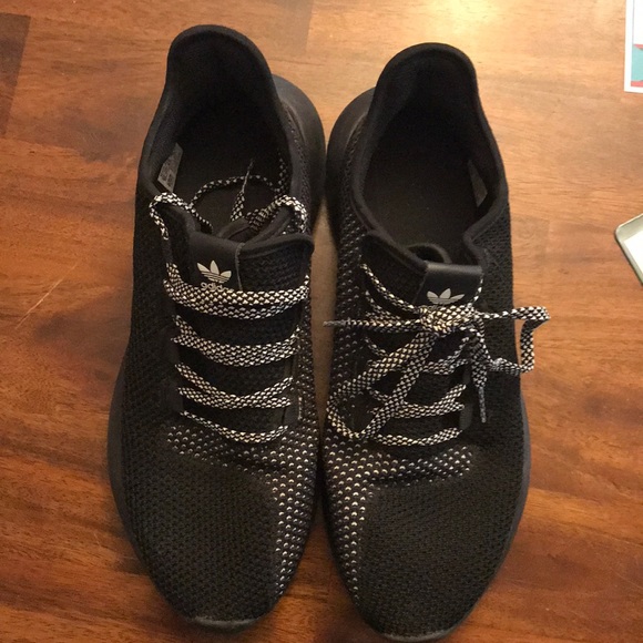 Adidas tubular - Picture 3 of 3